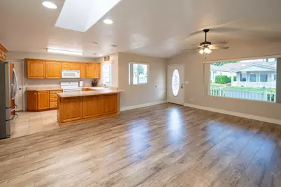 1050 Red Hills Parkway #88, Washington, UT 84780 - Photo 8