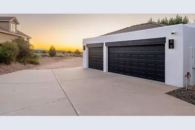 1235 E Carters Pond Rd, Dammeron Valley, UT 84783 - Photo 10