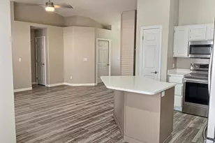 210 N Mall Dr, Saint George, UT 84790 - Photo 4