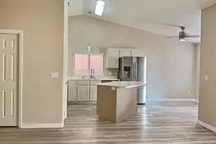 210 N Mall Dr, Saint George, UT 84790 - Photo 6