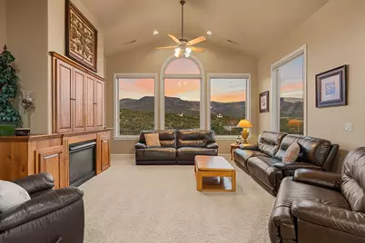 1811 S Panorama Dr, Cedar City, UT 84720 - Photo 14