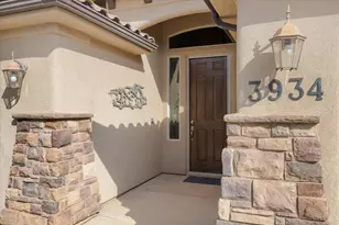 3934 Brenna Dr, Santa Clara, UT 84765 - Photo 4