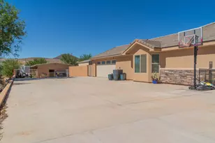 1216 S 920 W, Hurricane, UT 84737 - Photo 12