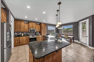 422 N 3420 W, Hurricane, UT 84737 - Photo 8
