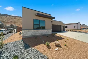 1701 S Staircase Wy, Washington, UT 84780 - Photo 2