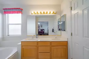 1825 W Mathis Park Pl, Saint George, UT 84770 - Photo 34
