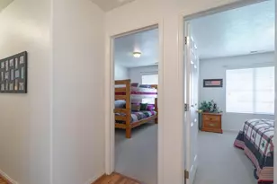 1825 W Mathis Park Pl, Saint George, UT 84770 - Photo 36