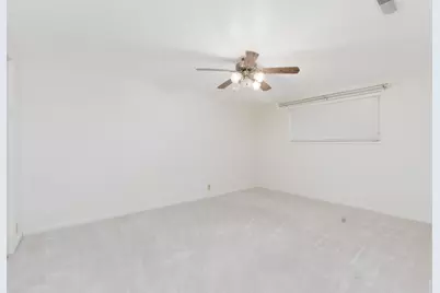 470 E 400 S, Saint George, UT 84770 - Photo 36