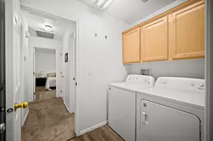 1825 W Mathis Park Pl, Saint George, UT 84770 - Photo 34