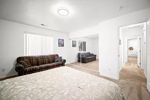 1825 W Mathis Park Pl, Saint George, UT 84770 - Photo 24