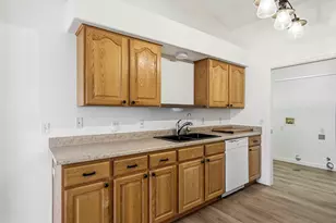 2404 S 725 W, Hurricane, UT 84737 - Photo 12