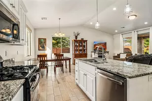 1017 N Blue Topaz Dr, Washington, UT 84780 - Photo 12