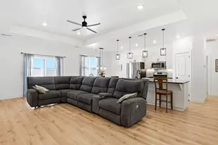 1137 N Yucca St, Cedar City, UT 84721 - Photo 6