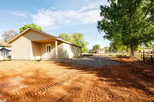 573 W Chamberlain Dr, Kanab, UT 84741 - Photo 24