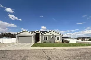 3770 W 1250 N Cir, Cedar City, UT 84721 - Photo 2