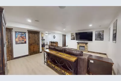 165 N Main St, Leeds, UT 84746 - Photo 54