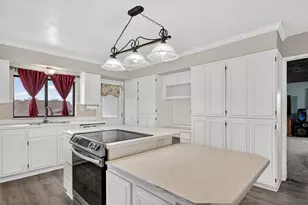 2135 N Wedgewood Ln, Cedar City, UT 84721 - Photo 6
