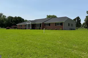 104 Lake Front Dr, Dover, DE 19904 - Photo 4