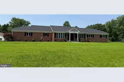 104 Lake Front Drive, Dover, DE 19904 - Photo 2