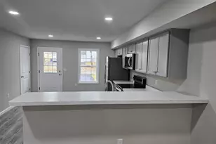 203 Fairfax Ln, Dover, DE 19901 - Photo 4