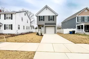 24 S Queen St, Dover, DE 19904 - Photo 2