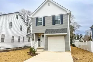 24 S Queen St, Dover, DE 19904 - Photo 1