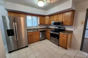 8 Ironwood Cir, Dover, DE 19904 - Photo 6