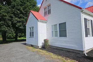 15690 S Dupont Hwy, Harrington, DE 19952 - Photo 2