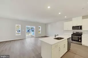 553 W North St, Smyrna, DE 19977 - Photo 6