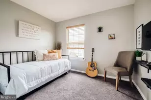 348 W Wind Dr, Dover, DE 19901 - Photo 8