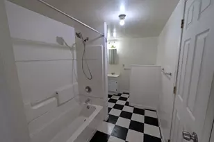 412 N Bradford St, Dover, DE 19904 - Photo 8