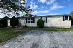 56 Primrose Dr E, Dover, DE 19901 - Photo 2