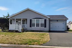 311 W Persimmon Circle W, Dover, DE 19901 - Photo 2
