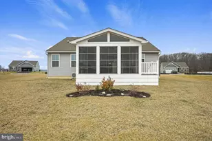 302 Alezach Dr, Dover, DE 19901 - Photo 6