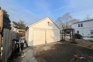 529 Greenhill Rd, Dover, DE 19901 - Photo 2