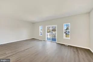 565 W North St, Smyrna, DE 19977 - Photo 8