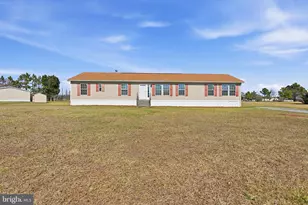 100 Mels Dr, Felton, DE 19943 - Photo 1