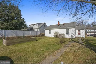 234 Pine Street, Dover, DE 19901 - Photo 2