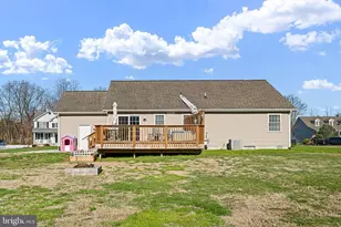 70 W Deer Trail Rd, Clayton, DE 19938 - Photo 4