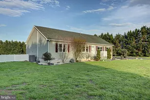 562 Black Swamp Rd, Felton, DE 19943 - Photo 8