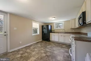 128 E Camden Wyoming Ave, Camden, DE 19934 - Photo 2