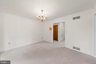 25 Meadowglen Dr, Dover, DE 19901 - Photo 32