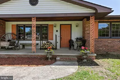 25 Meadow Glen Drive, Dover, DE 19901 - Photo 2