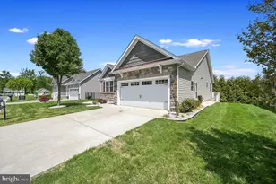 130 Claystone Dr, Dover, DE 19901 - Photo 2