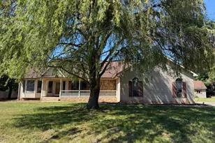 37 John Andrews Dr, Harrington, DE 19952 - Photo 2