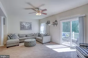 225 Thornton St, Dover, DE 19901 - Photo 6