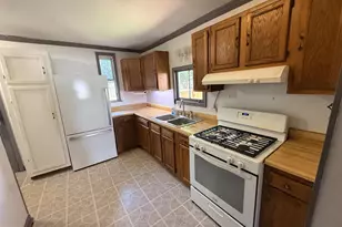 320 Smyrna Ave, Clayton, DE 19938 - Photo 4