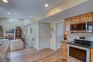 1275 N Farmview Dr, Dover, DE 19904 - Photo 16