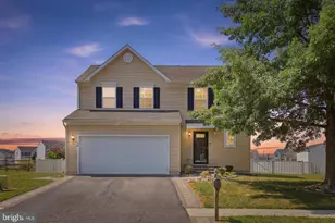 304 Christiana River Dr, Clayton, DE 19938 - Photo 1