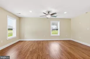 16 S Railroad Ave, Greenwood, DE 19950 - Photo 6